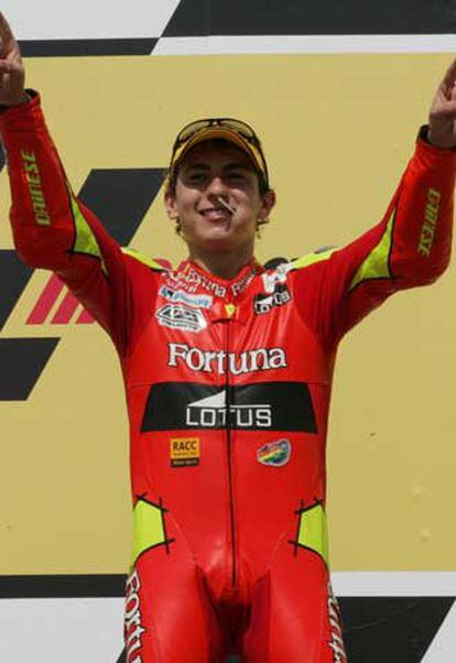 Jorge Lorenzo celebra su triunfo en el podio.