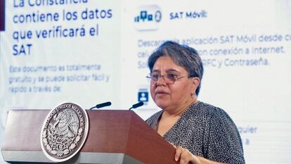 Raquel Buenrostro, durante una conferencia de prensa en Palacio Nacional, el 8 de julio de 2022.