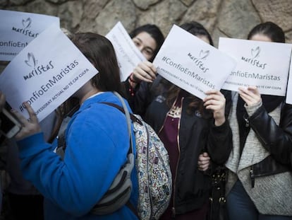 Protesta a l'escola Maristes, al febrer.