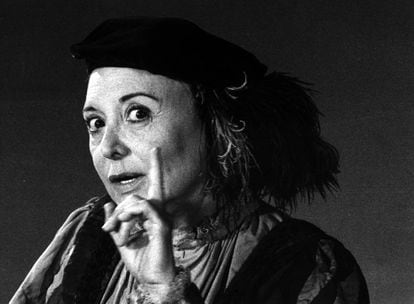 La atriz Amparo Soler Leal en una escena de la representación teatral 'La Celestina' de Fernando de Rojas y dirigida por Hermann Bonnin.