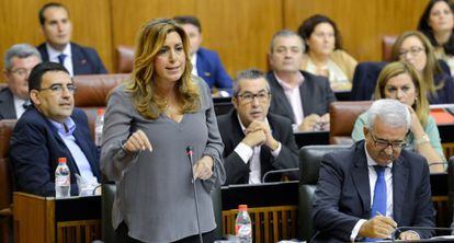 Susana D&iacute;az, durante su intervenci&oacute;n en la sesi&oacute;n de control de este jueves. 