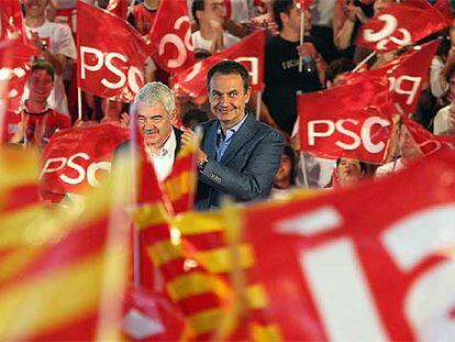 Pasqual Maragall y José Luis Rodríguez Zapatero, durante el mitin del PSC en Lleida.