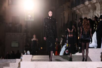 Black remains a fundamental color in Dolce & Gabbana designs.