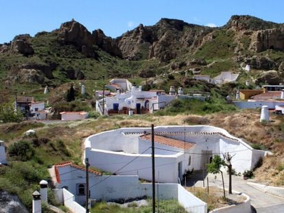 Vista del Barrio de las Cuevas de Guadix, desde el Mirador Padre Pineda.