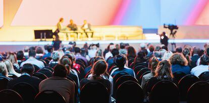 Sala de conferencias.