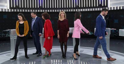 De izquierda a derecha: Irene Montero, Aitor Esteban, María Jesús Montero, Cayetana Álvarez de Toledo, Inés Arrimadas y Gabriel Rufián en el debate de TVE. 