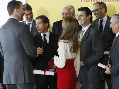 Los Pr&iacute;ncipes, con Antonio Banderas y otras personalidades.