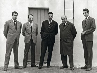 D'esquerra a dreta, Mariano, Antonio fill, José María, Antonio pare i Enrique.