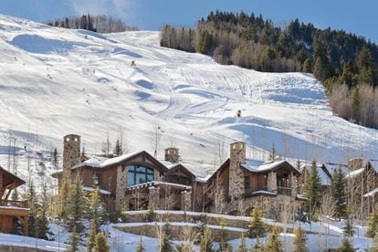 La casa cuenta también con vistas a las pistas de ski de Aspen.