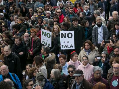 Una concentración contra la tala de árboles en Madrid.