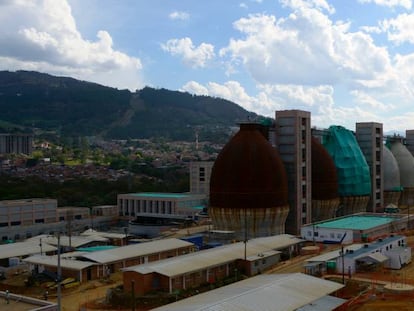 Obras de construcción de la planta de tratamiento de aguas de Medellín (Colombia).