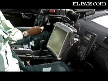 Coche de lujo y radar fantasma