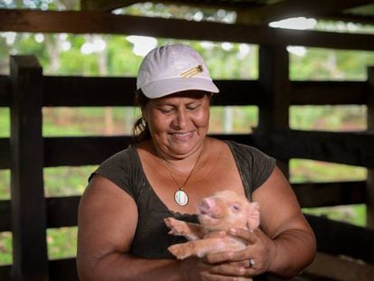 Francisca Ram&iacute;rez en una de sus fincas en la comunidad de La Fonseca, Nicaragua. 