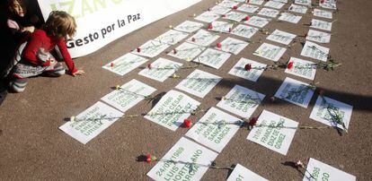 V&iacute;ctimas mortales de ETA, asesinadas en Bilbao,homenajeadas en el acto de recuerdo organizado por Gesto por la Paz el pasado 2010. 