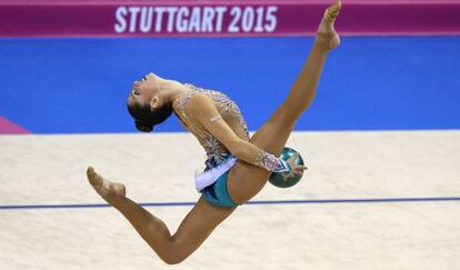 Carolina Rodriguez durante su ejercicio de pelota, en Stuttgart.