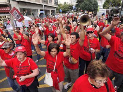 Manifestaci&oacute;n de afectados por la comercializaci&oacute;n de las participaciones preferentes y obligaciones subordinadas en Santiago de Compostela.