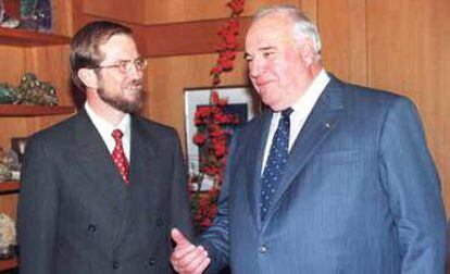 Peterle con el canciller alemán Helmut Kohl, uno de los primeros en reconocer la independencia eslovena.