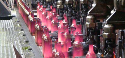 Fabricación de botellas en Vidrala.