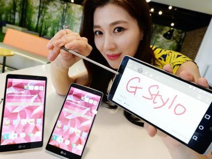 LG anuncia oficialmente el LG G3 Stylus, un phablet de gama media con  puntero