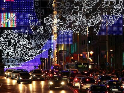 Encendido de las luces de Navidad en la Gran Vía de la capital.