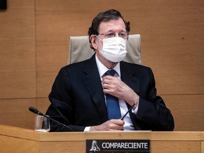 El expresidente del Gobierno, Mariano Rajoy, comparece en el Congreso de los Diputados, este lunes.