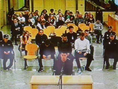 FOTO: Inicio del juicio en la Audiencia Nacional de San Fernando de Henares. / VÍDEO: ¿Qué pasó en Alsasua?
