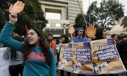 Manifestaciones en Chile en defensa de un aborto legal en 2015.