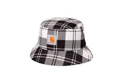 Gorro de cuadros de Carhartt WIP (49 €).