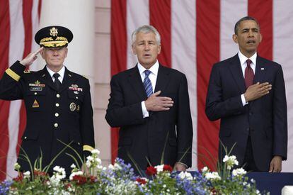 El jefe del Estado Mayor Conjunto, el general Martin Dempsey, el secretario de Defensa, Chuck Hagel, y el presidente de EE UU, Barack Obama.