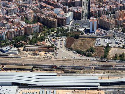 Los trabajos en el Parque Central de Valencia se realizar&aacute;n sobre la zona colindante con el barrio de Russafa, en la imagen.