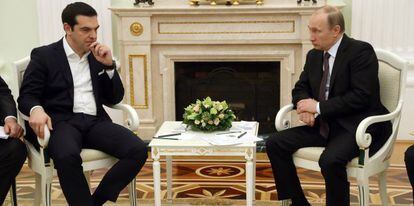 El primer ministro griego, Alexis Tsipras, con el presidente ruso, Vladimir Putin.