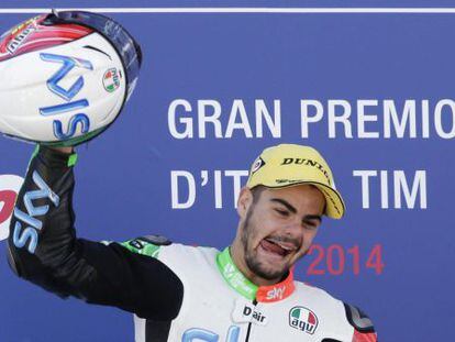 Fenati festeja su triunfo en Mugello.