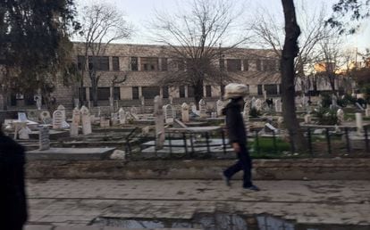 Un cementerio de uno de los barrios de la ciudad de Alepo.
