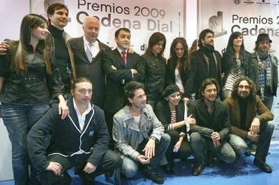 Algunos de los galardonados con los Premios Cadena Dial 2009, ayer en Fitur.