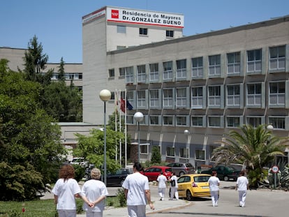 Residencia de Mayores González Bueno, ubicada en la carretera de Colmenar Viejo.