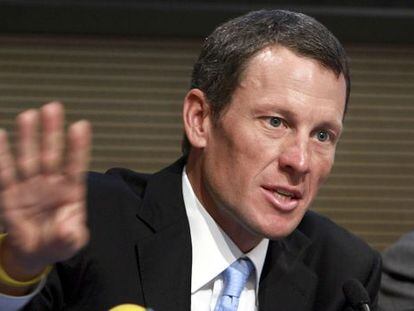 Lance Armstrong durante una conferencia, en 2009.