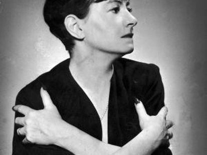 La escritora Dorothy Parker, en 1935.