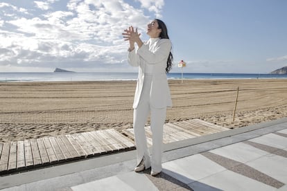 La cantante Blanca Paloma, una de las participantes en el Benidorm Fest, este martes en la ciudad alicantina.