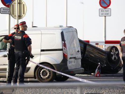 Las autòpsies revelen que el cadàver d’un dels terroristes va rebre vuit impactes de bala i un altre, sis