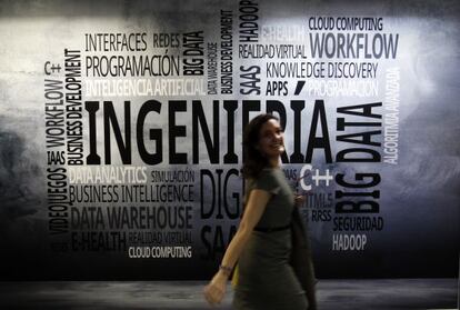 Bruselas ha dejado claro que los alumnos deben aprender las herramientas tecnológicas, que son ya imprescindibles para desenvolverse en la vida.