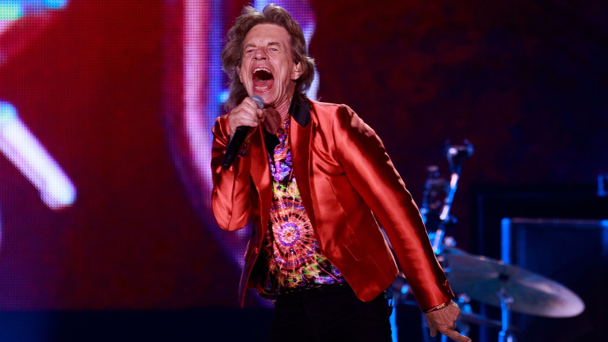 Mick Jagger anuncia que tiene covid y los Rolling Stones suspenden el  concierto de Ámsterdam | Cultura | EL PAÍS