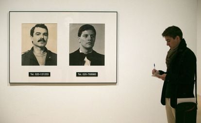 Una de las fotograf&iacute;as que forman parte de la retrospectiva &#039;Querido lector. No lea&#039; que se inaugura el pr&oacute;ximo 16 de marzo en el Museo Reina Sof&iacute;a.
 