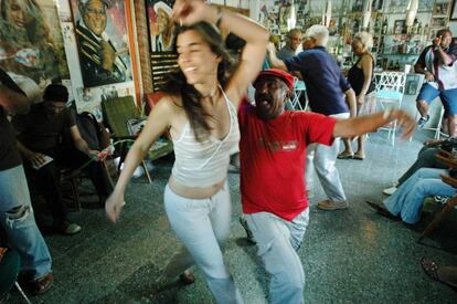 Bailadores de Santa Amalia.