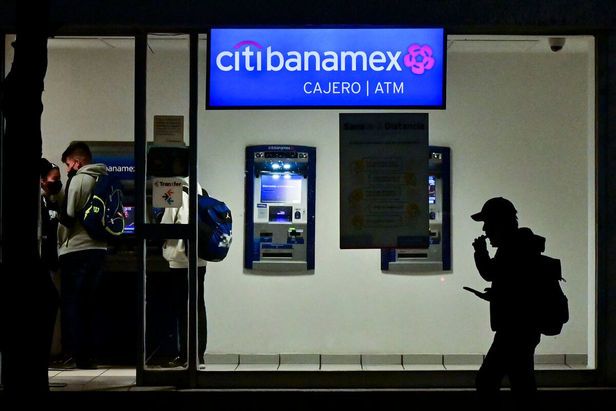 ¿Qué sigue para Banamex después de anunciar su salida a bolsa?