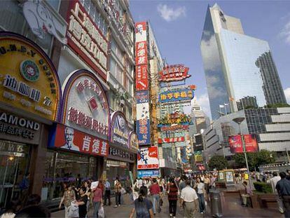 Zona comercial del centro de Shanghai (China).