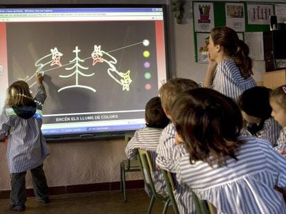 Una clase del centro escolar Sant Jordi del municipio de Vilassar de Dalt, en Catalu&ntilde;a.