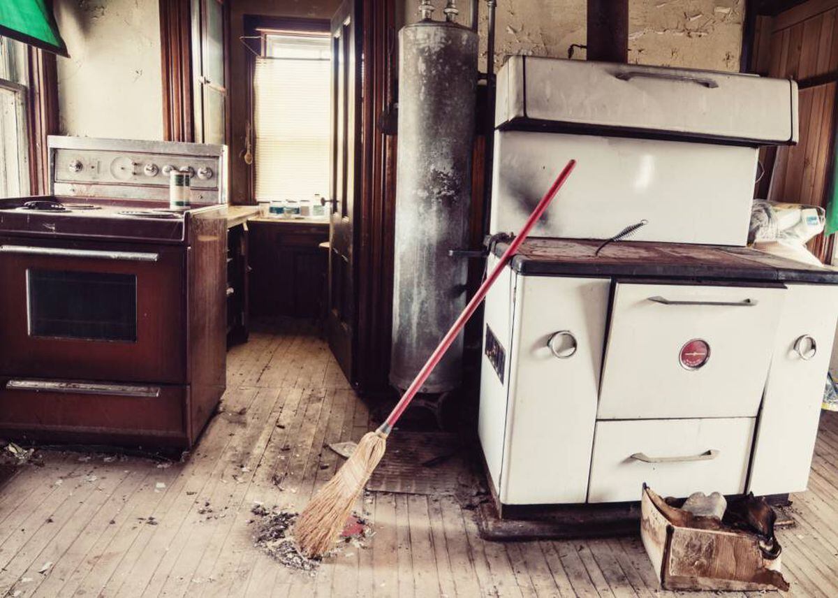 Por qué millones de personas siguen en Instagram estas cuentas de gente  limpiando su casa (si odiamos hacerlo) | ICON Design | EL PAÍS