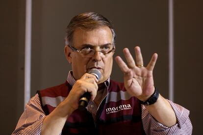 Marcelo Ebrard habla durante una conferencia en la Ciudad de México.