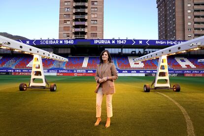 Amaia Gorostiza, presidenta del Eibar, en Ipurua.