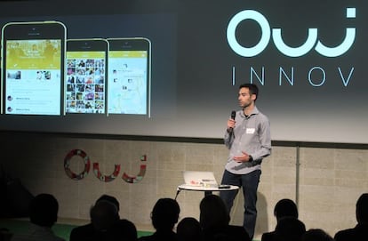 El emprendedor español Javier Berlana presenta su aplicación Meets en OUI Innov.